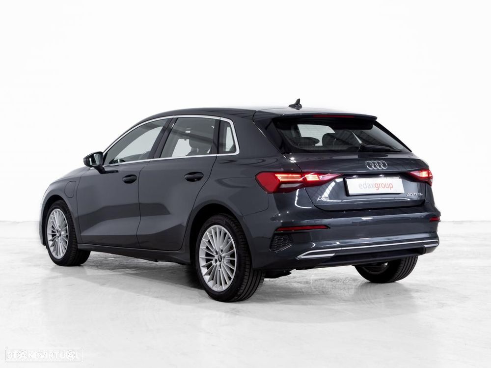 Audi A3 Sportback 40 TFSIe Advanced - 4