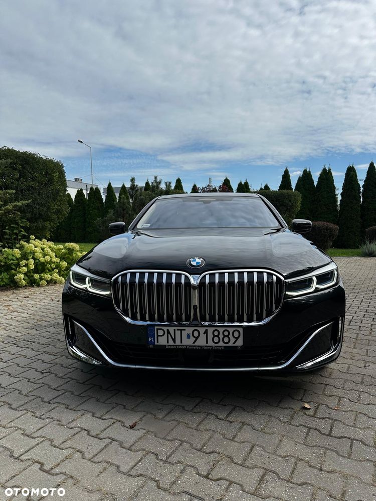 BMW Seria 7 2021 photo 4