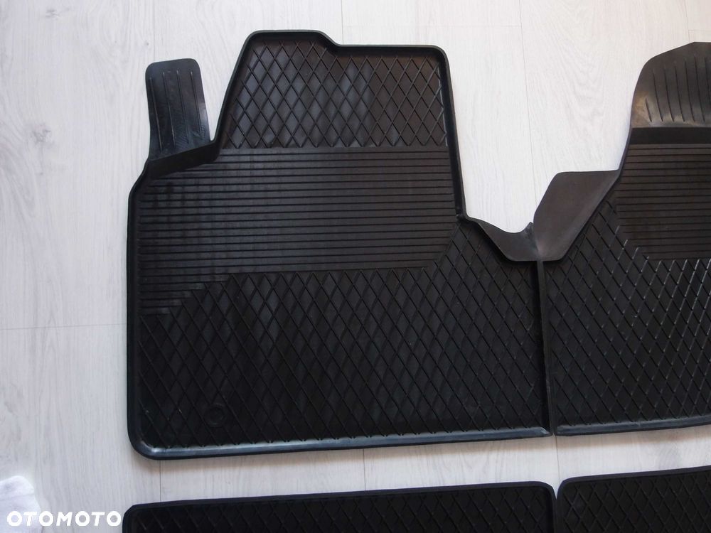 Dywaniki Gumowe Fiat Scudo Peugeot Expert Citroen Jumpy Toyota Proace - 2