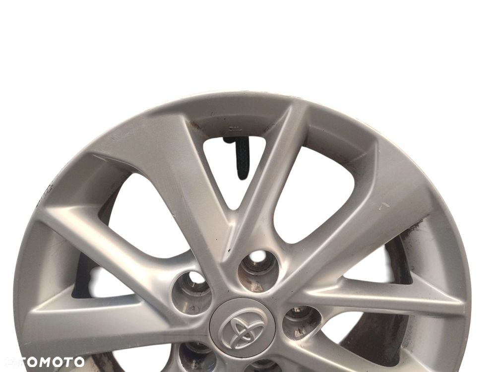 FELGA ALUMINIOWA TOYOTA AURIS II E18 (2012-2015) 1.4 D4D 90KM 42611-02E90 - 4