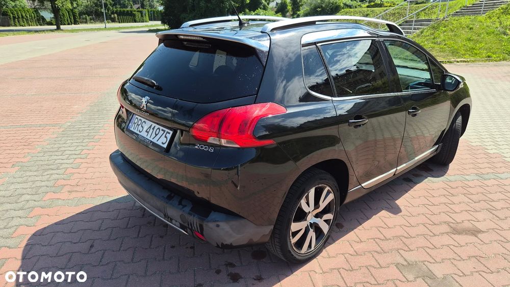 Peugeot 2008 PureTech 110 Stop&Start EAT6 Allure - 5