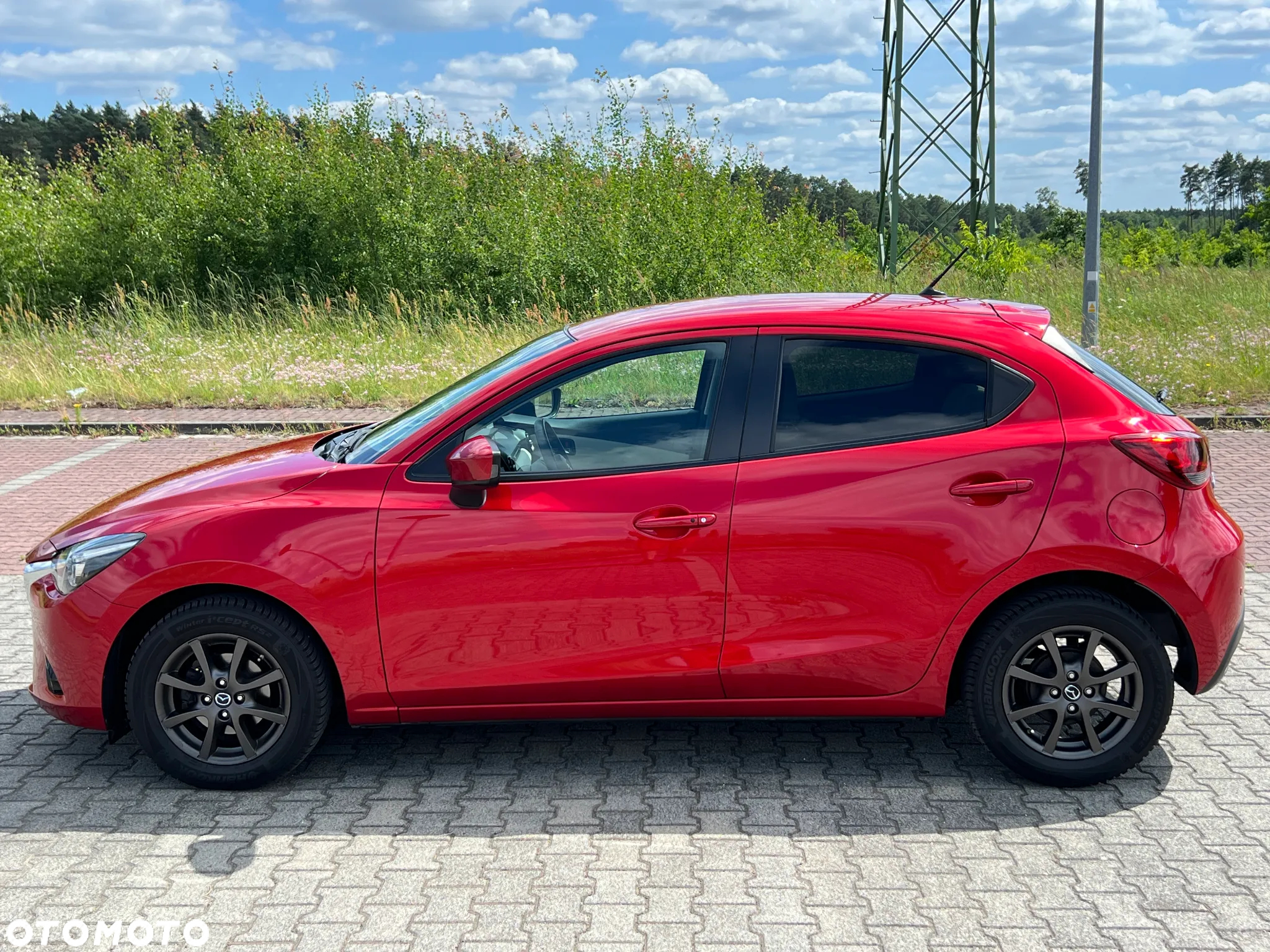 Mazda 2 SKYACTIV-G 90 White Edition - 3