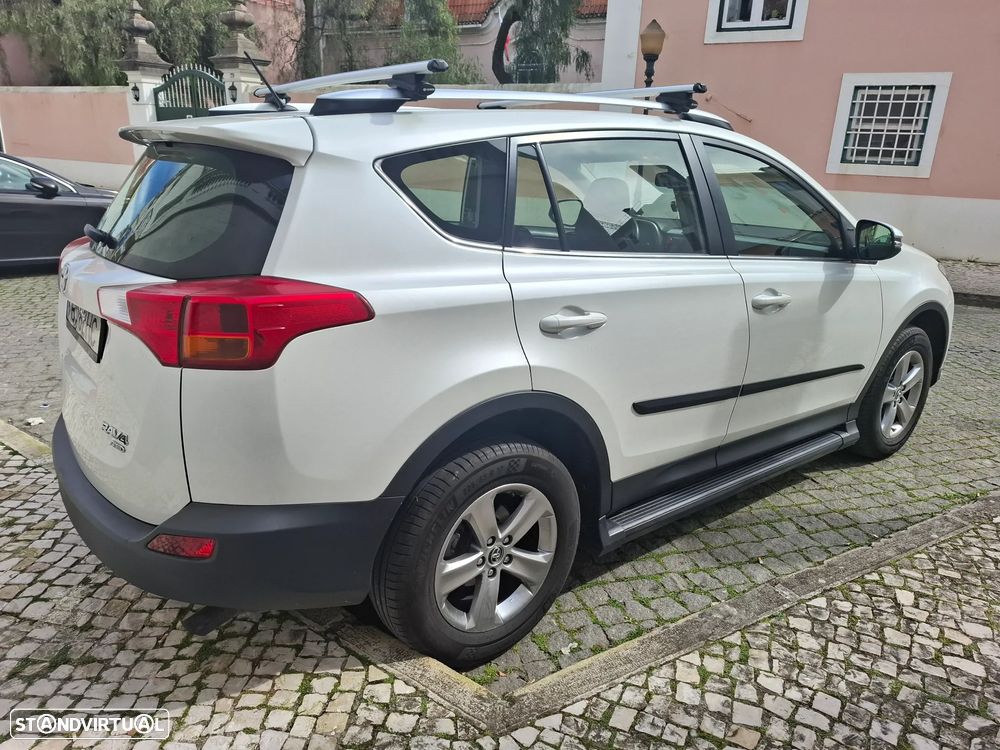 Toyota RAV4 2.2 D-4D 4x4 Auto Comfort - 7