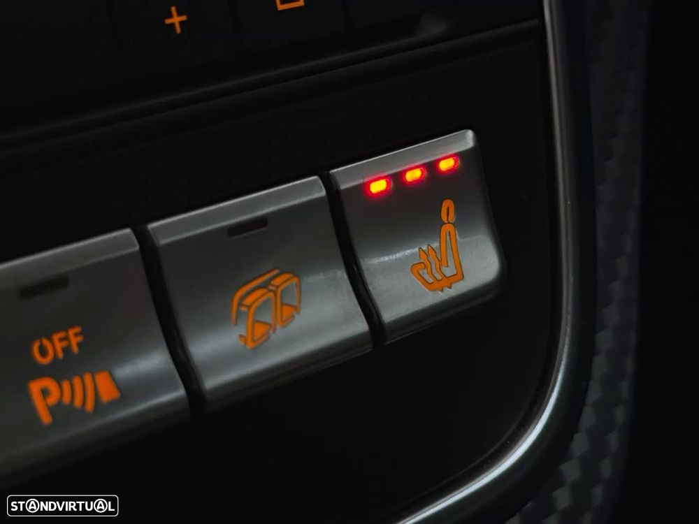 Mercedes-Benz A 45 AMG 4-Matic - 31