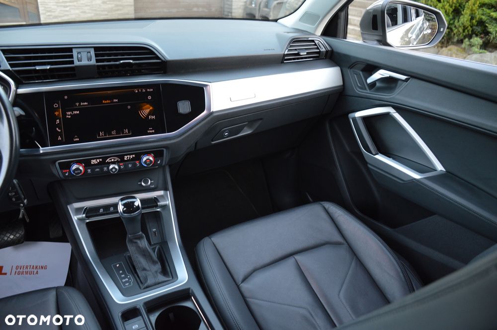 Audi Q3 35 TDI S-Line S tronic - 22
