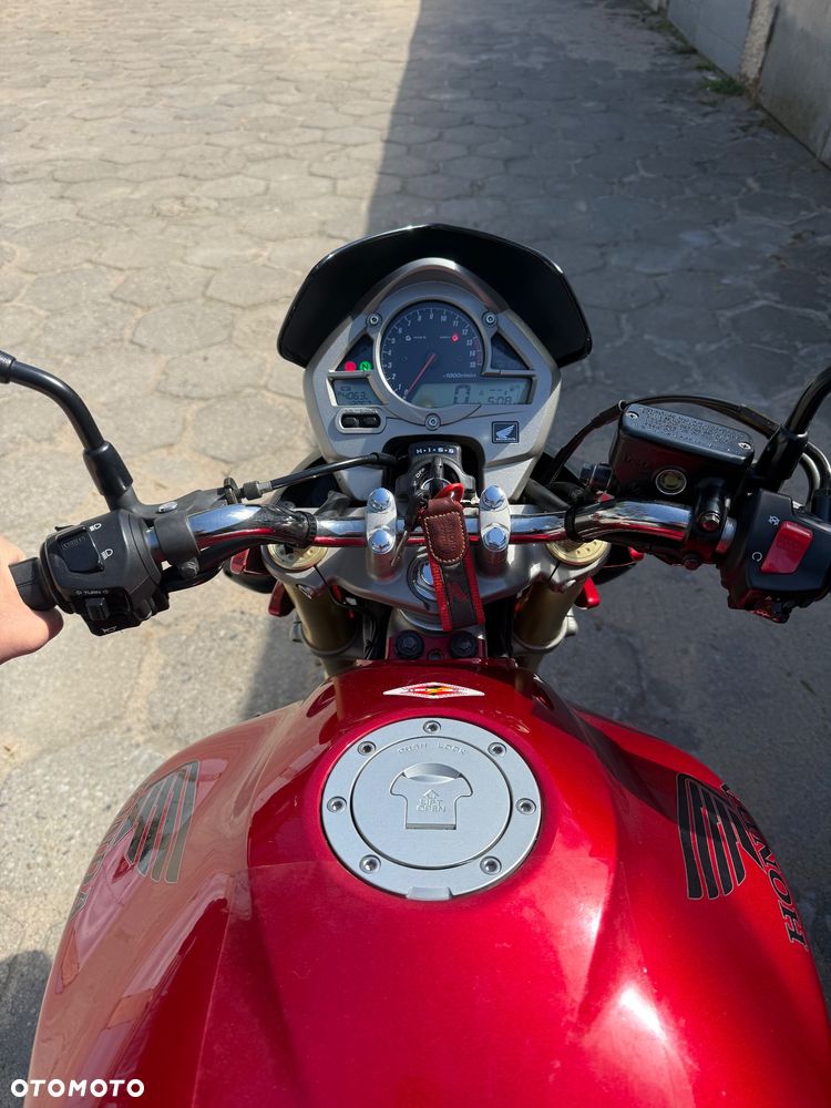 Honda CB - 8