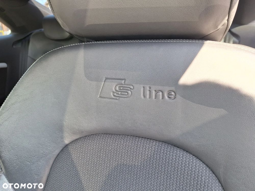 Audi A5 Coupé 2.7 TDI DPF multitronic - 16