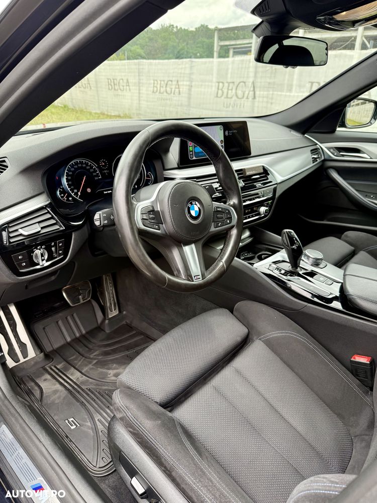 BMW Seria 5 530i AT - 7