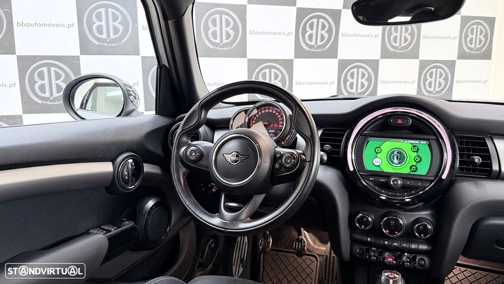 MINI 5 Portas Cooper D - 6