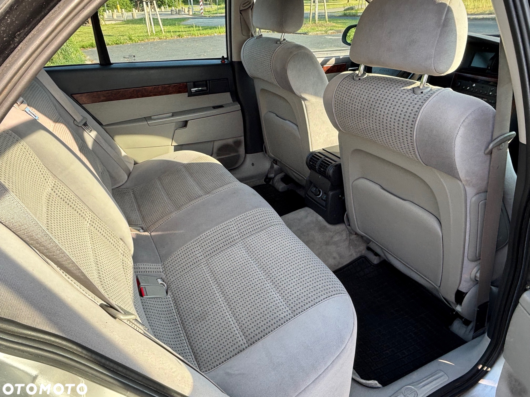 Opel Omega 2.5 TD Elegance - 11