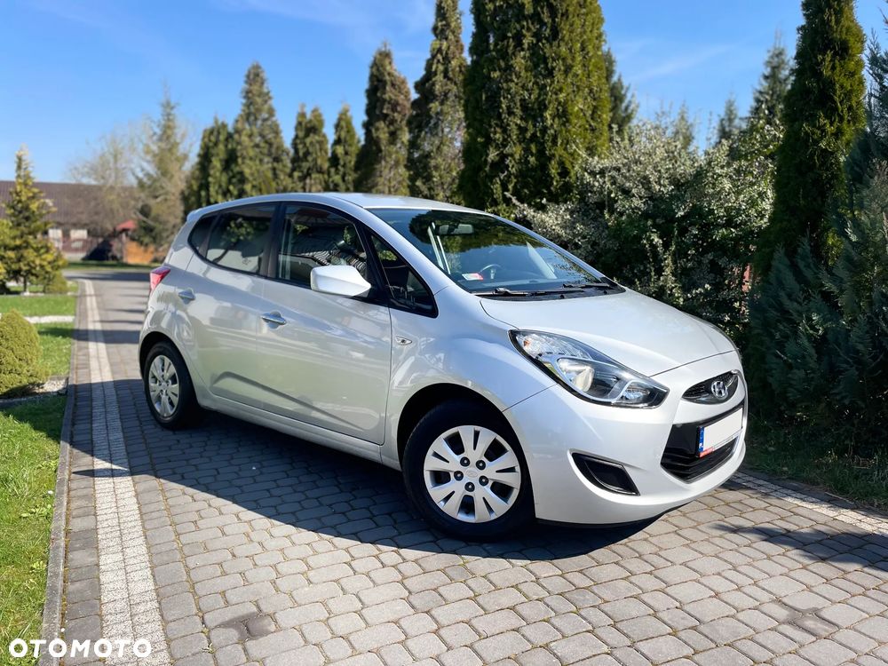 Hyundai ix20 1.4 Premium blue - 16
