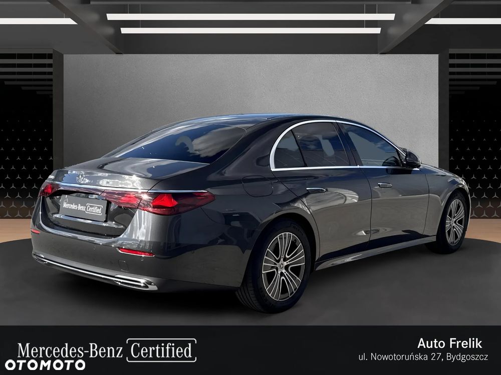 Mercedes-Benz Klasa E 200 d 9G-TRONIC - 5
