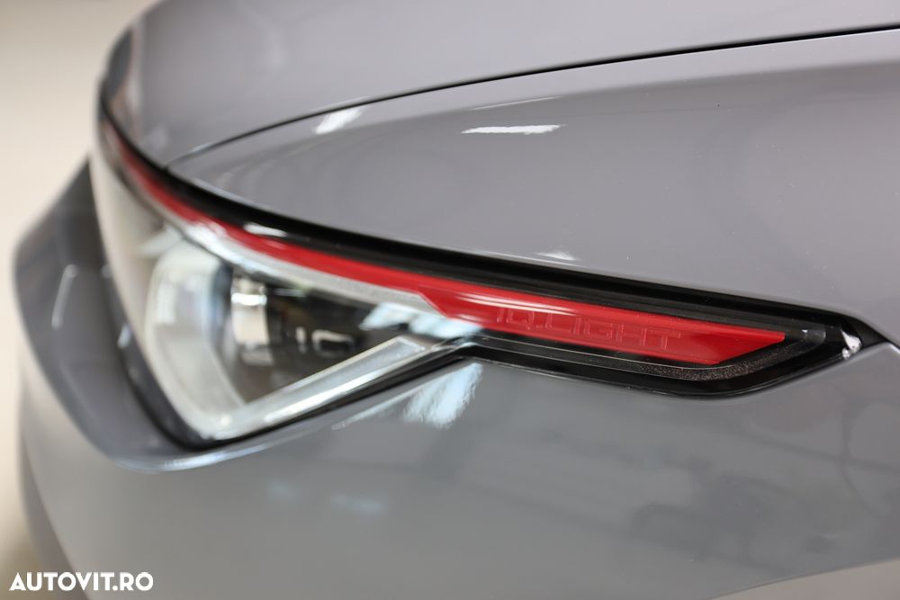 Volkswagen Golf 2.0 TSI DSG R - 31