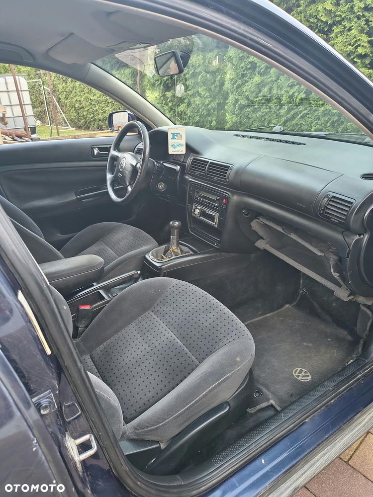 Volkswagen Passat - 7