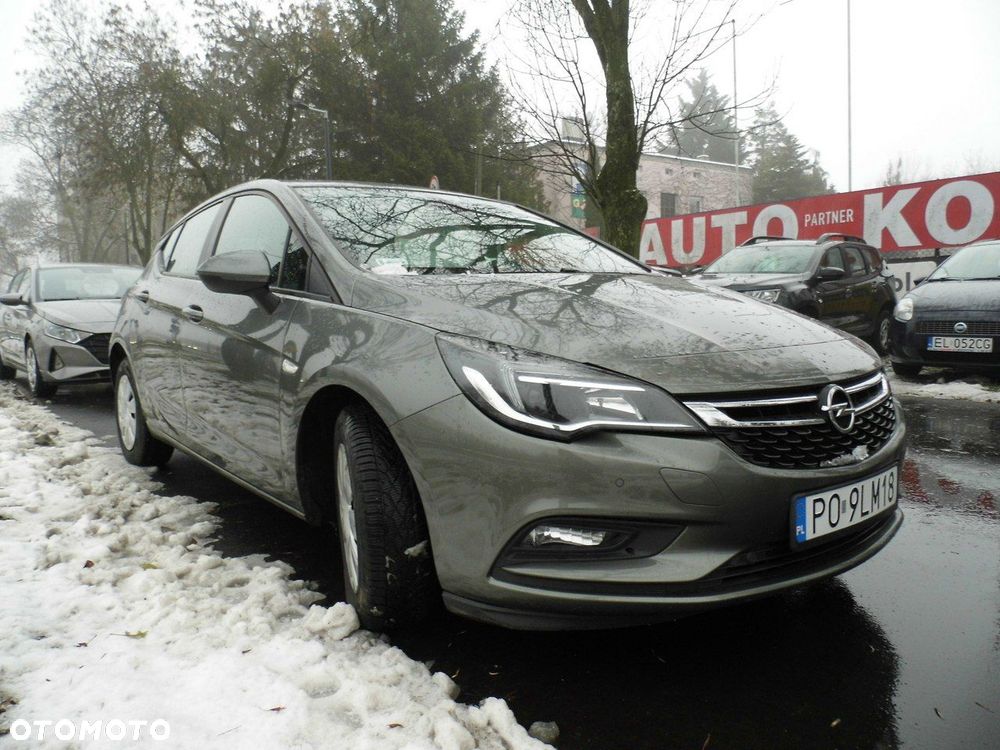 Opel Astra - 2