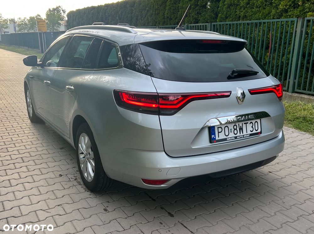 Renault Megane 1.5 Blue dCi Intens - 33