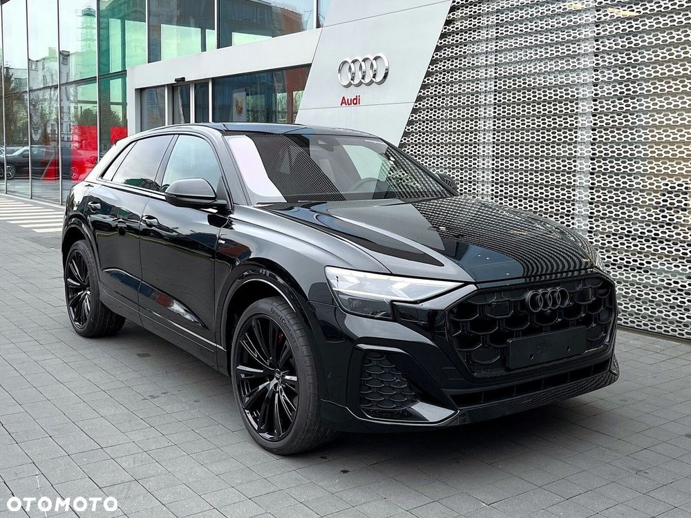 Audi Q8 - 7