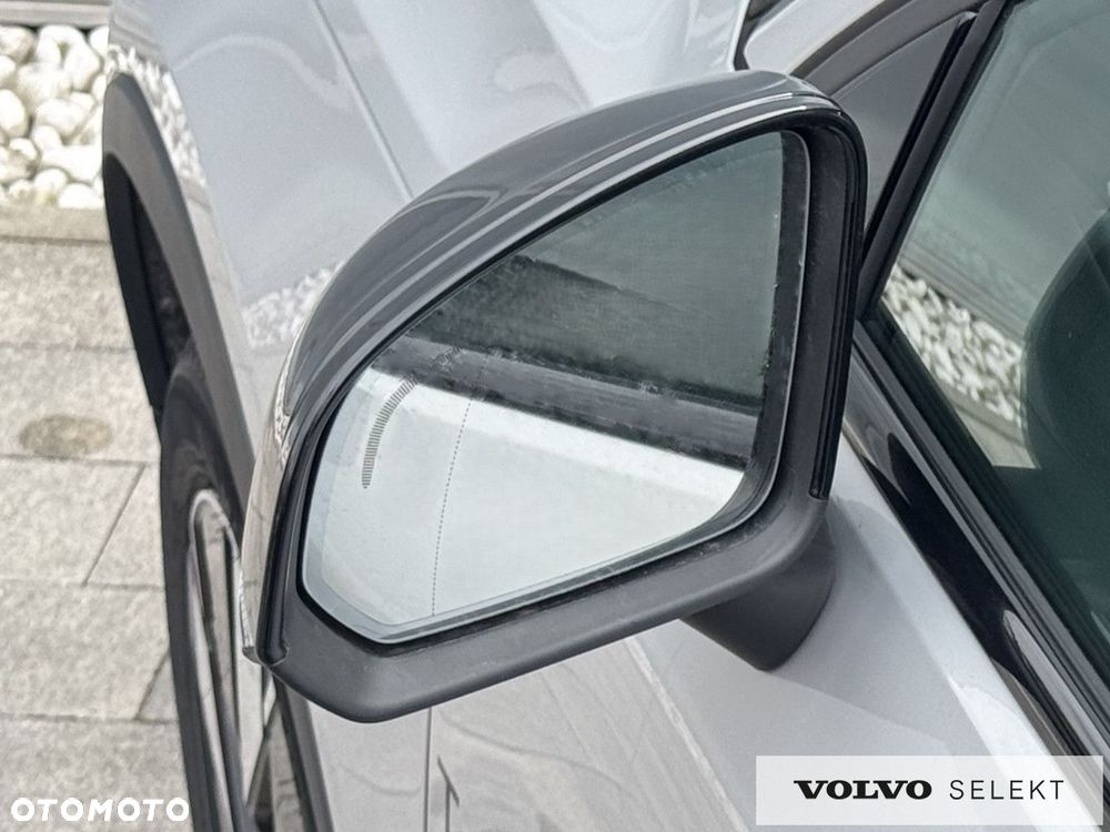 Volvo XC 40 - 39