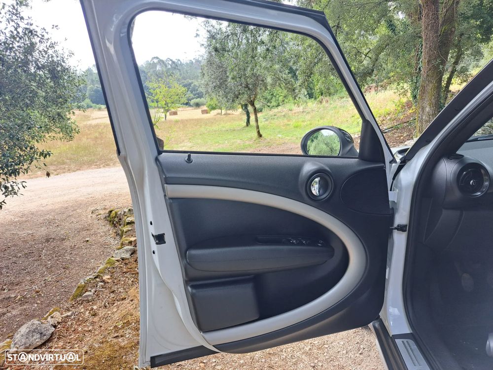 MINI Countryman Cooper D - 14