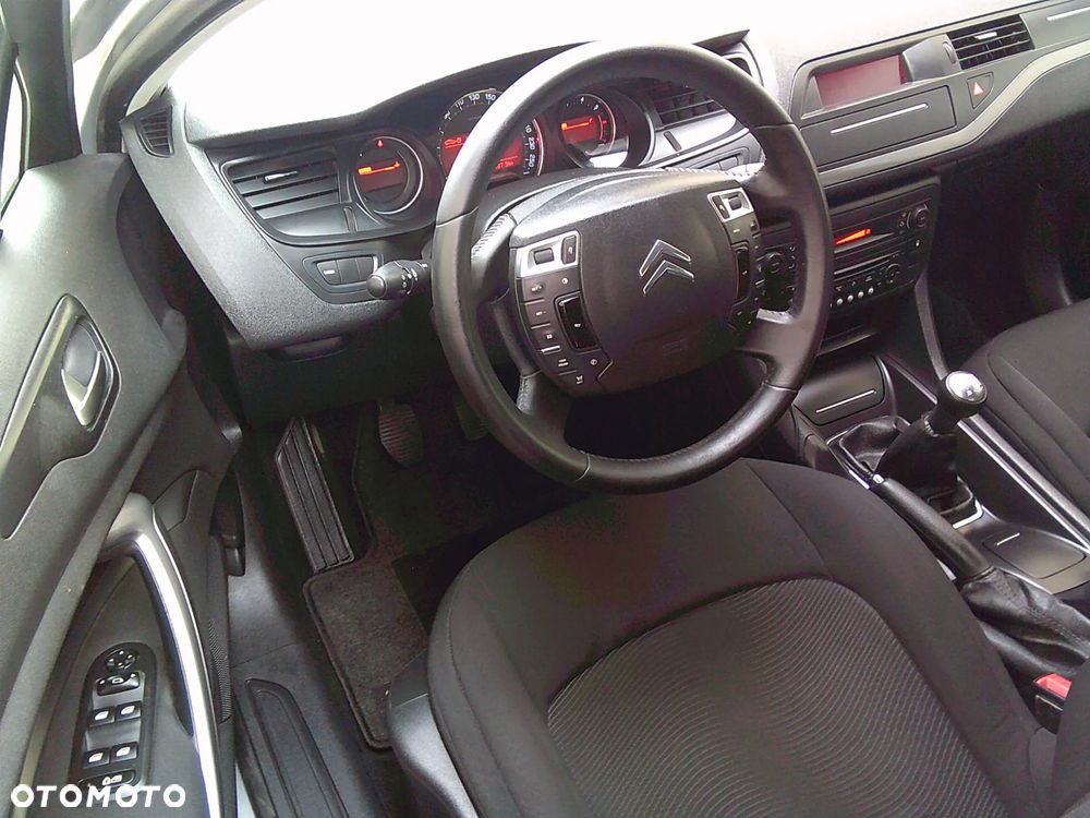 Citroën C5 Tourer 1.8 16V Style - 10