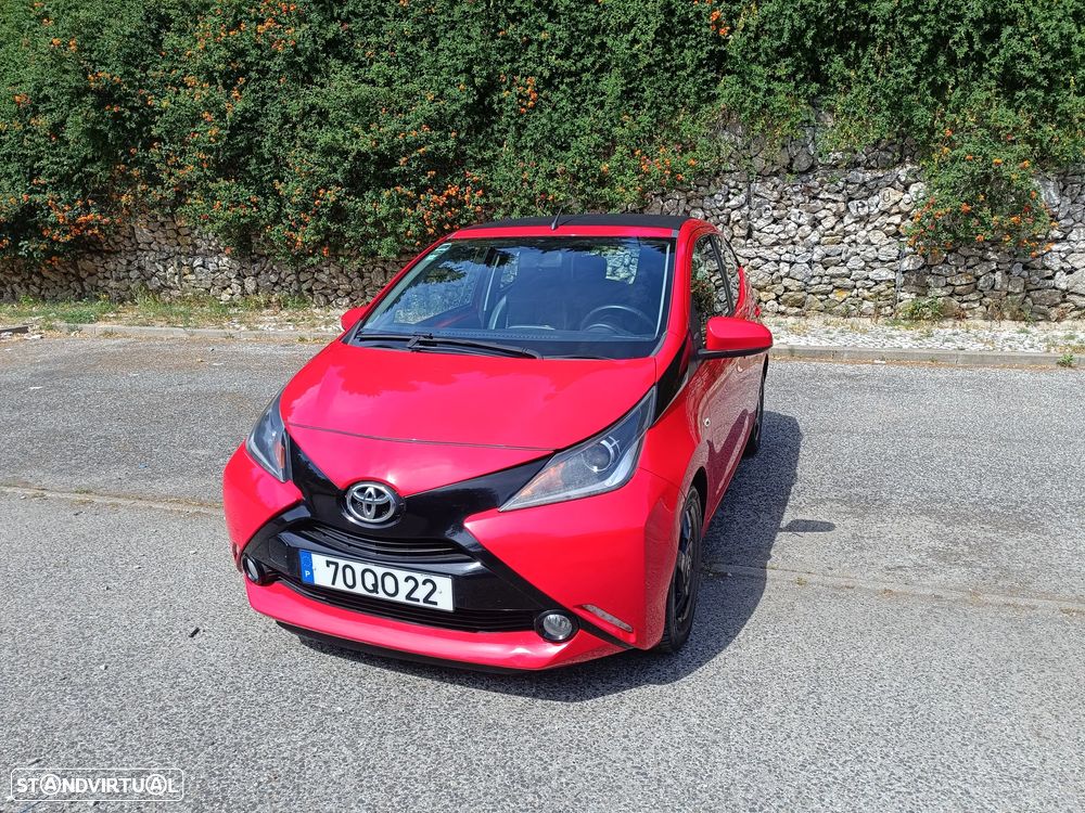 Toyota Aygo 1.0 X-Wave - 2