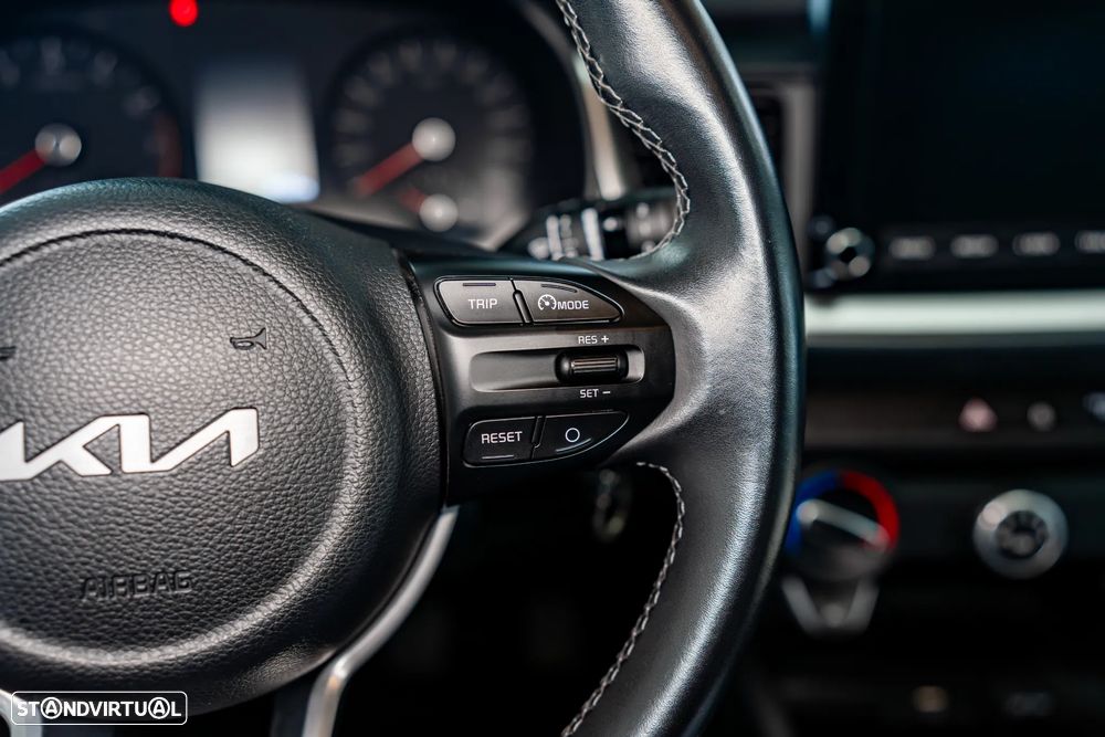 Kia Stonic 1.2 Dynamic - 35