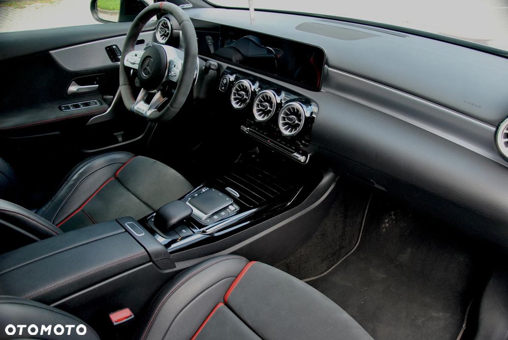 Mercedes-Benz Klasa A 45 S AMG 4-Matic Special Edition 1 8G-DCT - 23