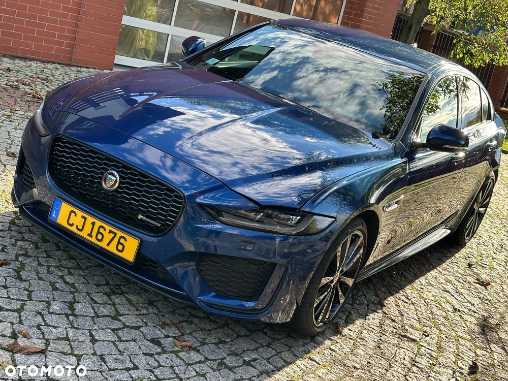 Jaguar XE 2.0 P300 AWD R-Dynamic HSE