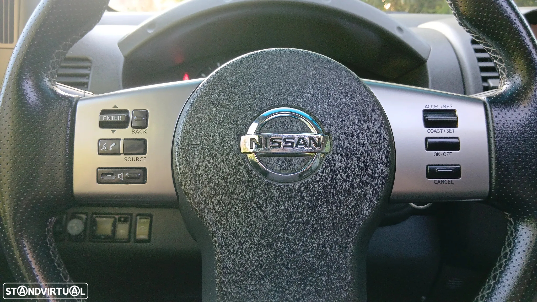Nissan Navara Nav 2.5 dCi CD SE Comf+C-C+BDT - 22