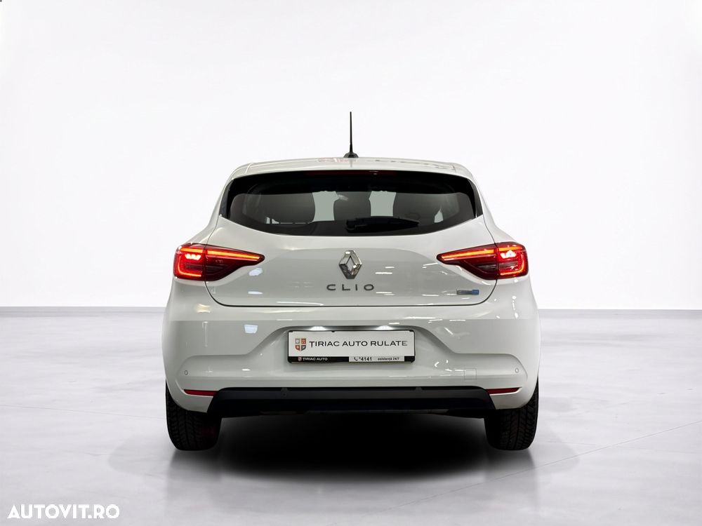 Renault Clio - 5