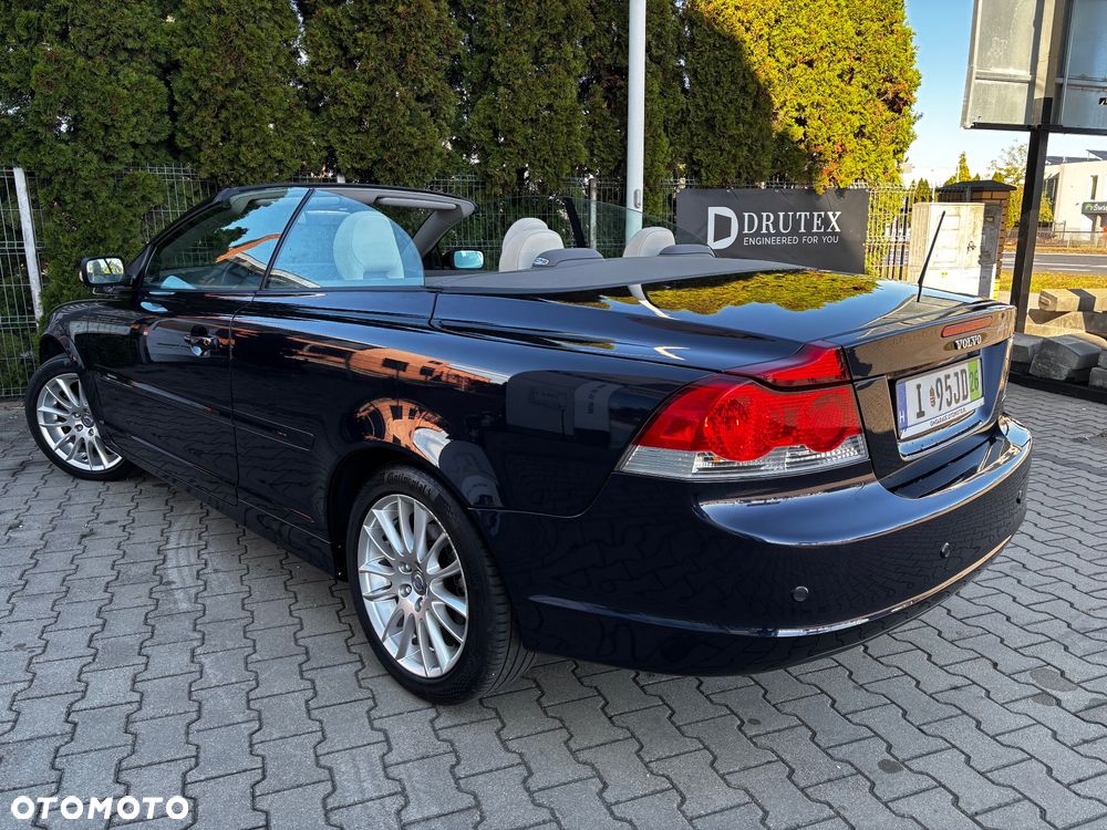 Volvo C70 - 8