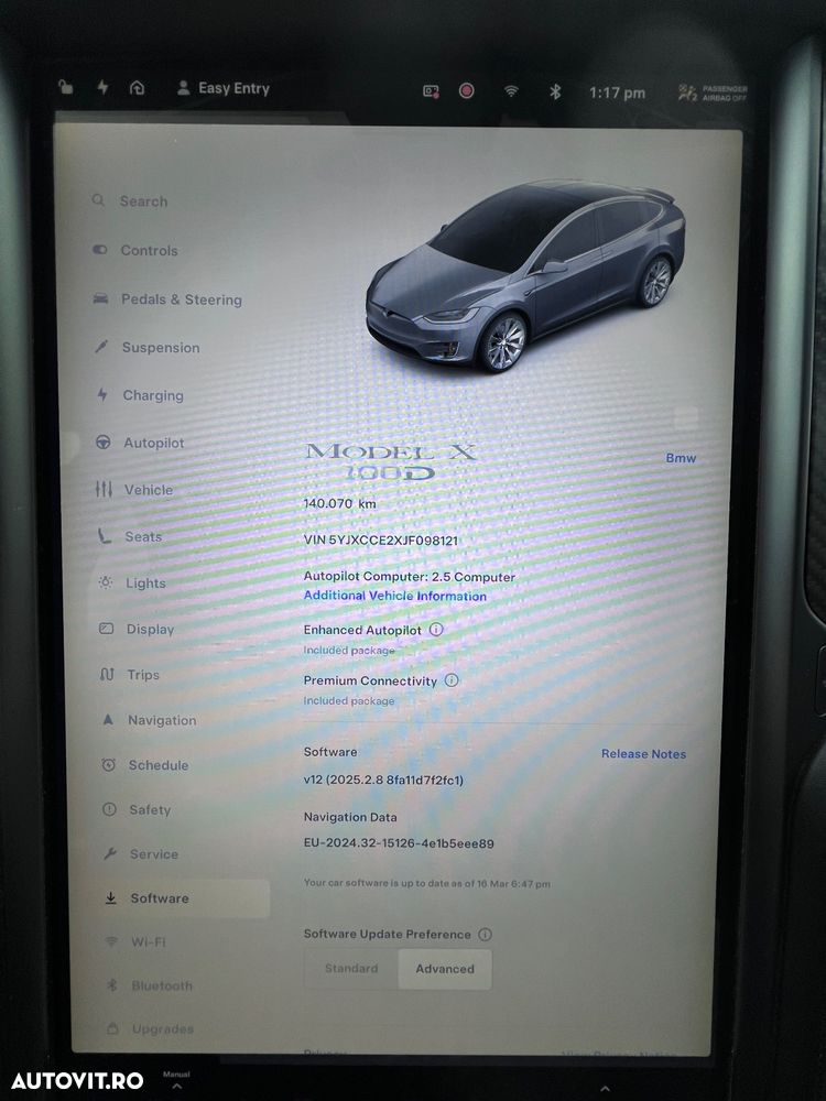 Tesla Model X - 13