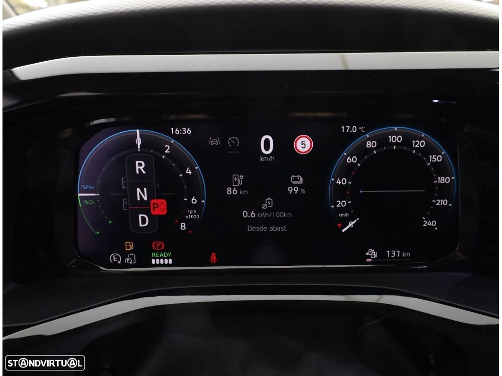 VW Multivan 1.5 TSI e-Hybrid Life DSG - 36