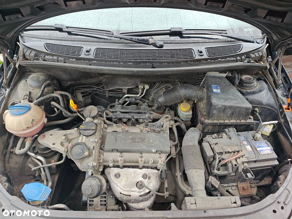 Skoda Roomster 1.2 12V - 15