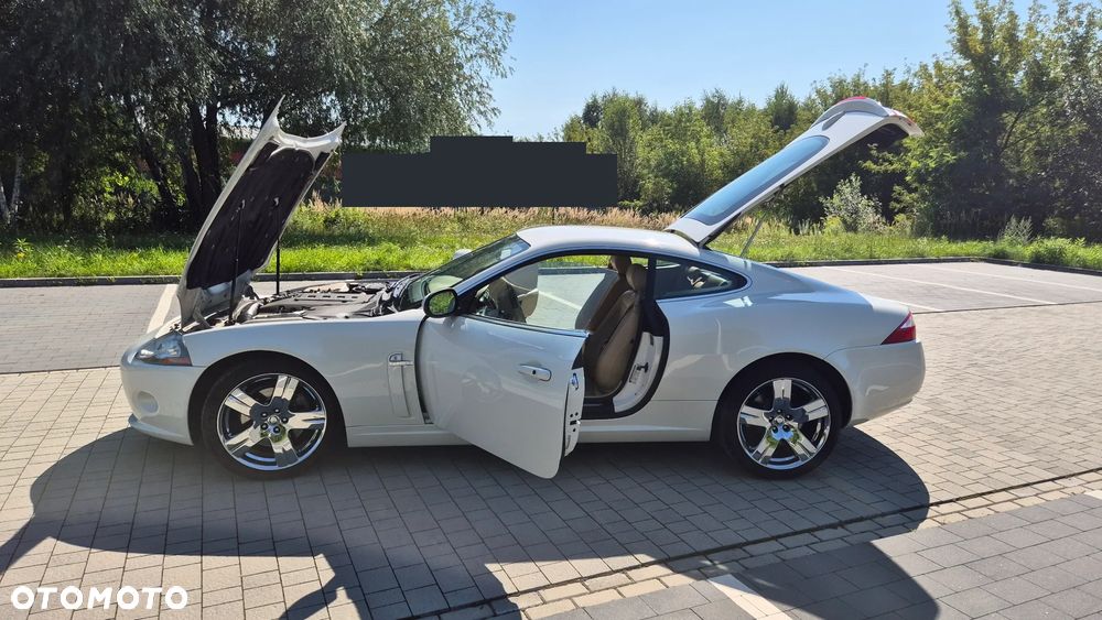 Jaguar XK 4.2 V8 - 16