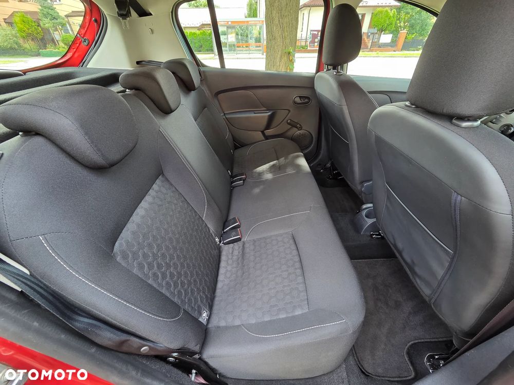 Dacia Sandero 1.2 16V 75 Essentiel - 8
