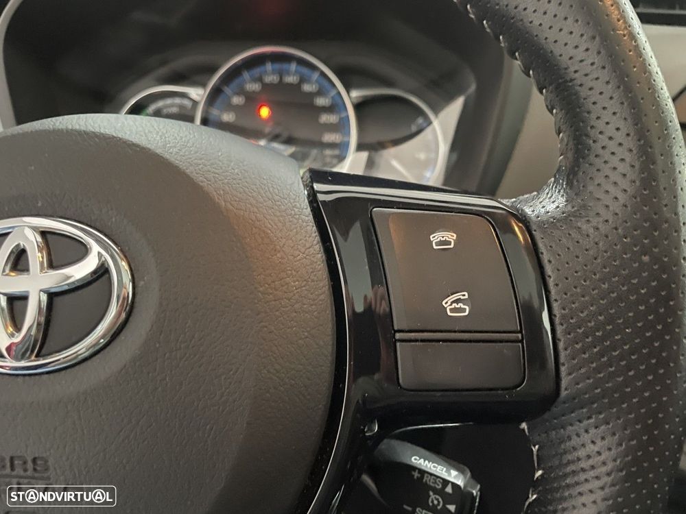 Toyota Yaris 1.5 HSD Sport+P.Techno - 20
