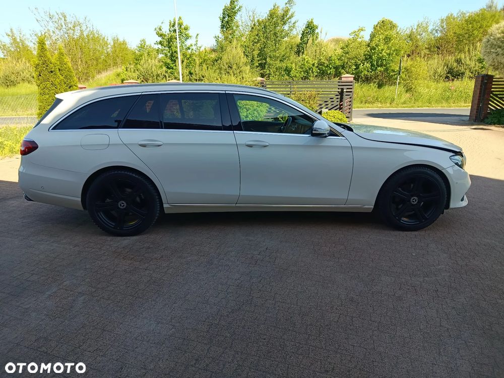 Mercedes-Benz Klasa E 220 d 9G-TRONIC - 8