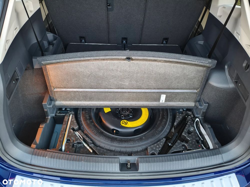 Volkswagen Tiguan Allspace - 33