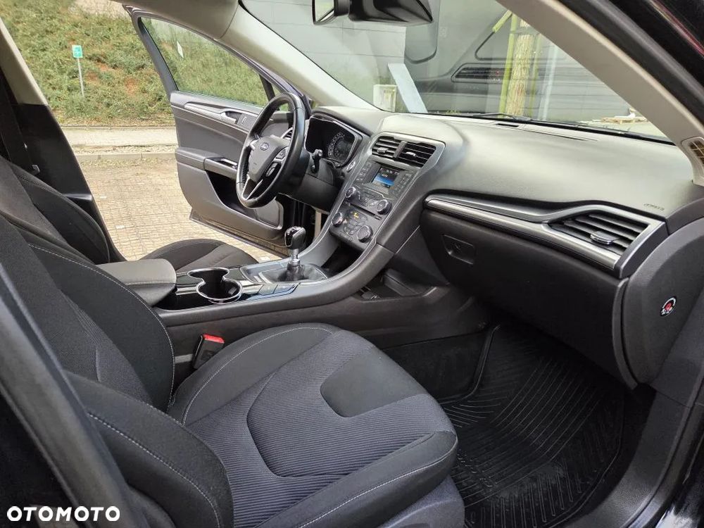 Ford Mondeo 1.5 EcoBoost Gold X (Trend) - 35