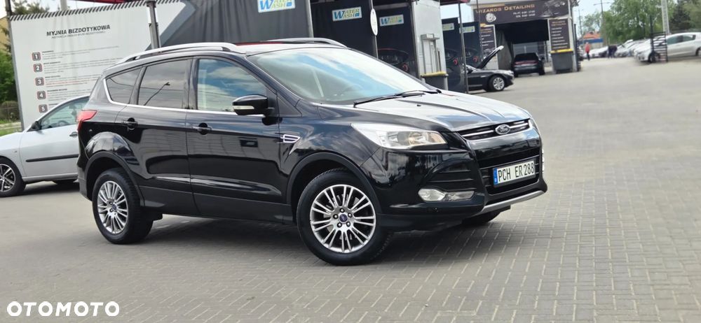 Ford Kuga 2.0 TDCi 2x4 Titanium - 20