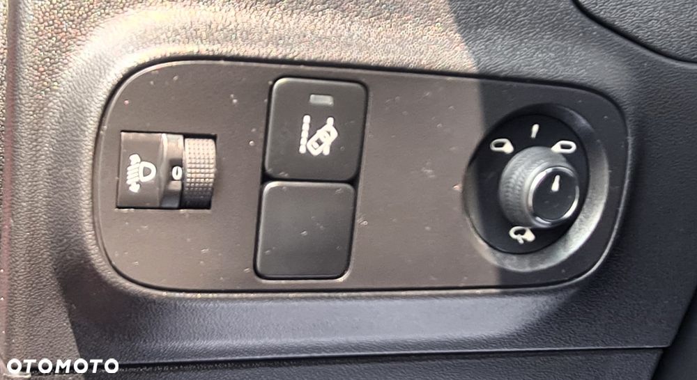 Citroën C3 1.5 BlueHDi Shine S&S - 31