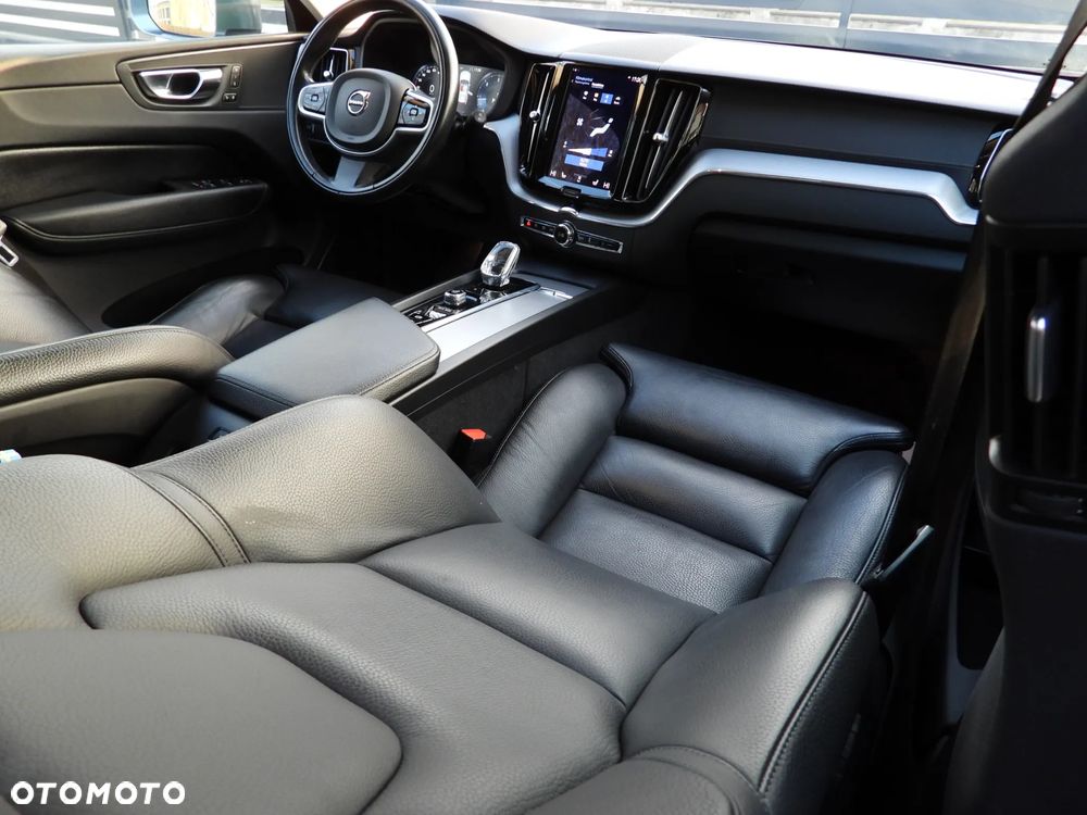 Volvo XC 60 B4 D Geartronic Inscription - 34