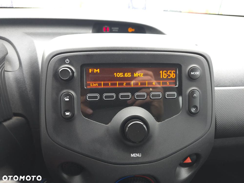 Citroën C1 VTi 72 S&S FEEL - 23