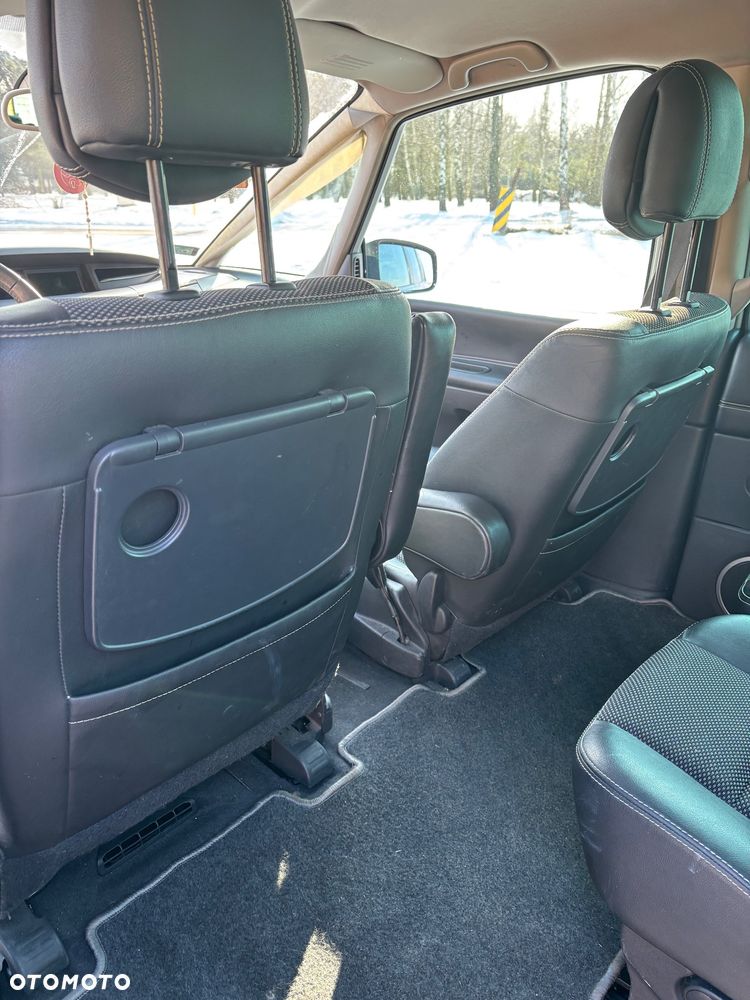 Renault Espace 2.0 dCi Celsium - 9