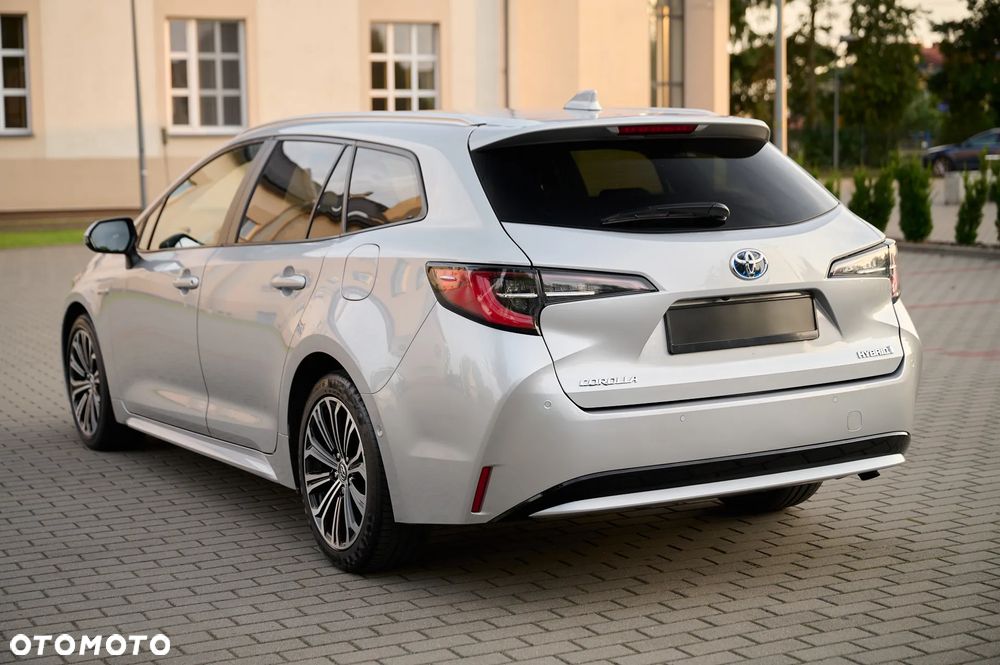 Toyota Corolla 1.8 Hybrid GPF Comfort - 9