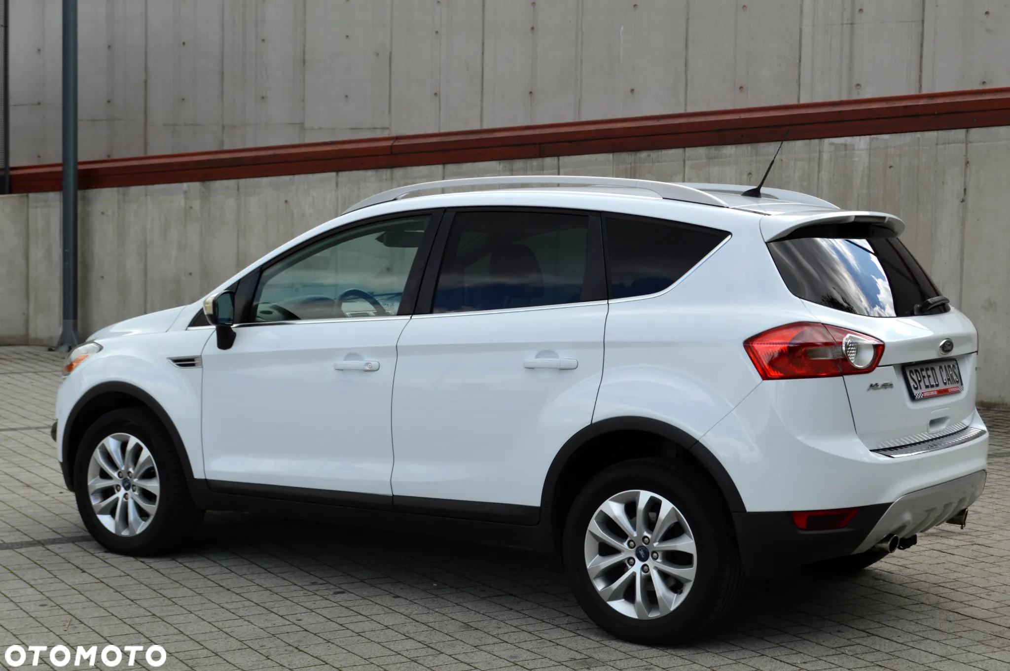 Ford Kuga 2.0 TDCi 4WD Titanium - 6