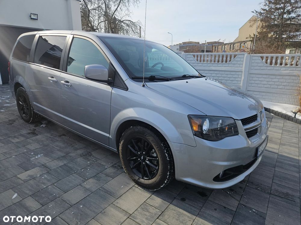 Dodge Grand Caravan 3.6 R/T - 7