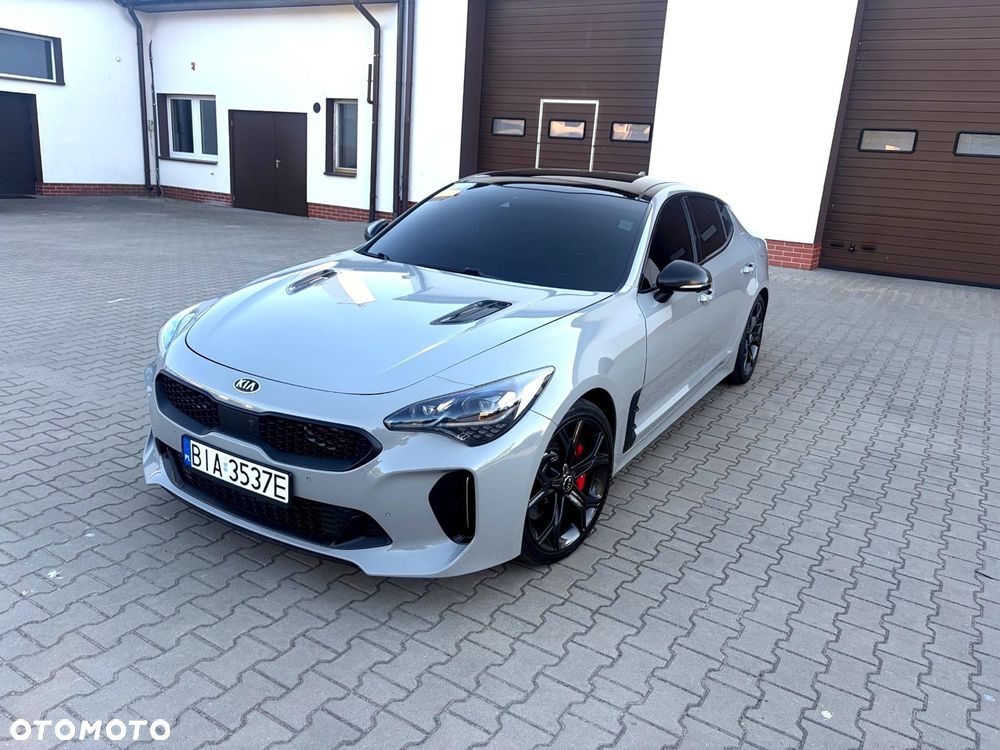 Kia Stinger 3.3 T-GDI AWD OPF GT - 2