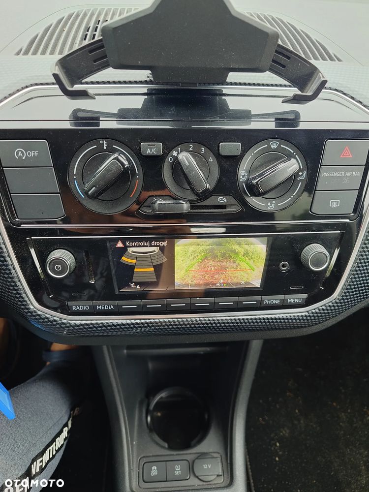 Volkswagen up! - 11
